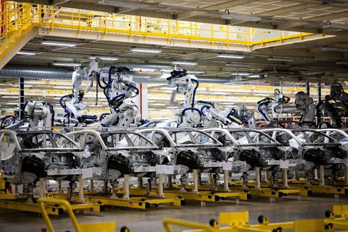 智能制造引領保供新紀元，11月極氪001交付量突破2000臺彰顯石家莊技術新勢力